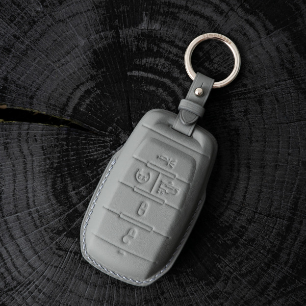 Кожаный чехол для ключа Dodge DJ60